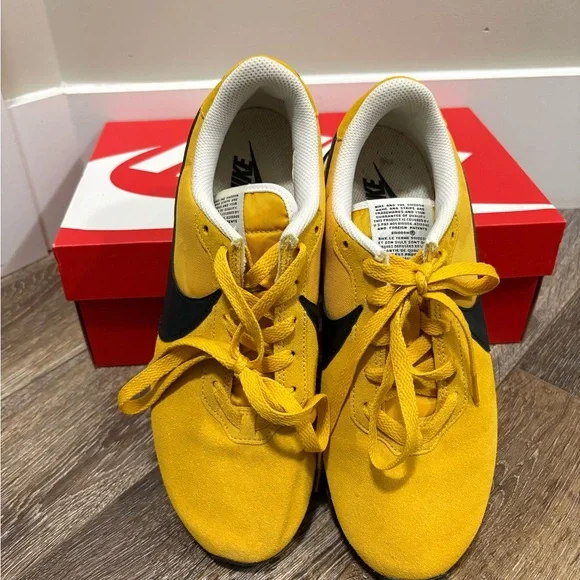 Nike
Sneakers Nike Pre-Love O.X. Black Swoosh Sz 8 - Picture 8 of 13